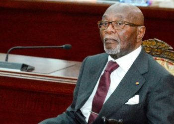 Vᵉ République : le Togo se dote d’un président symbolique, Jean-Lucien Sanvee de Tové